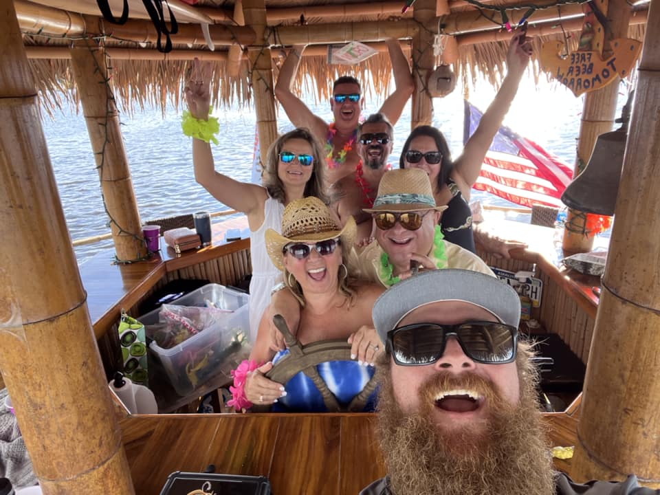 captains steven selfie with guests - image